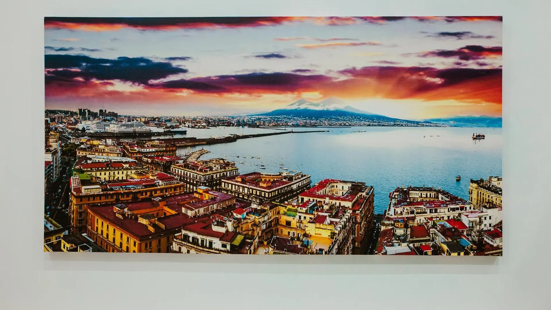 Chiaia Exclusive Apartment Naples Italy